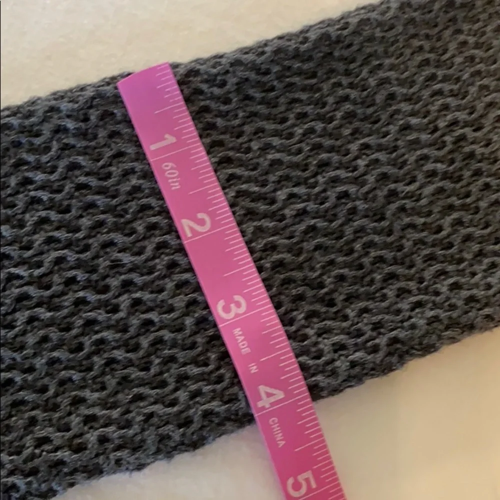 Banana Republic scoop neck gray sweater size small knit
